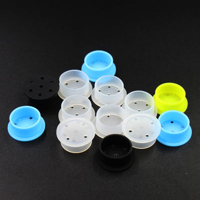 Nontoxic Sturdy Breathable Silicone Stopper , Waterproof Salt And Pepper Shaker Caps